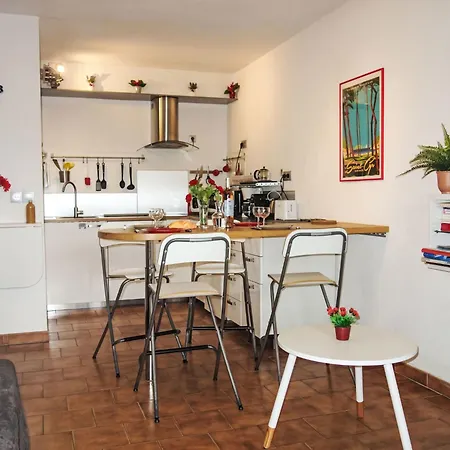 L'ile Heureuse-6 By Interhome Appartement